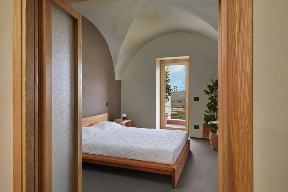 casa airbnb sicilia 1 euro.jpg
