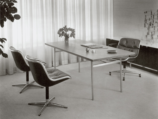 knoll-executive-chair-charles-pollock-1963.jpg